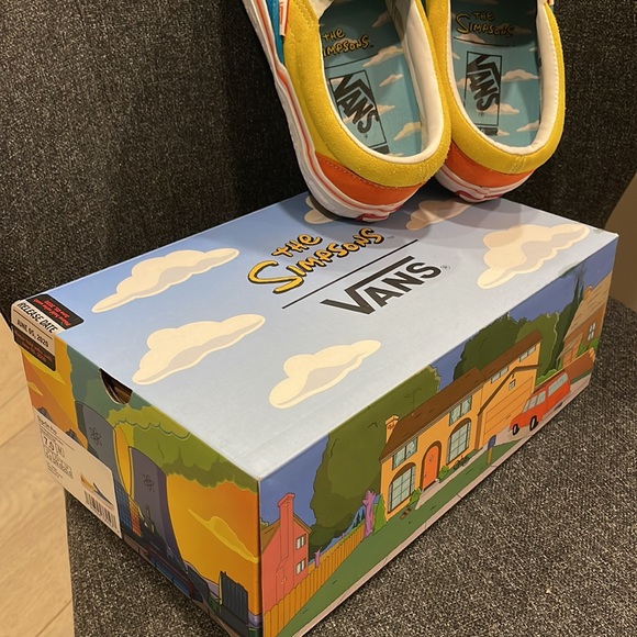 Vans SLIP-ON PRO
"The Simpsons" - Picture 13 of 15